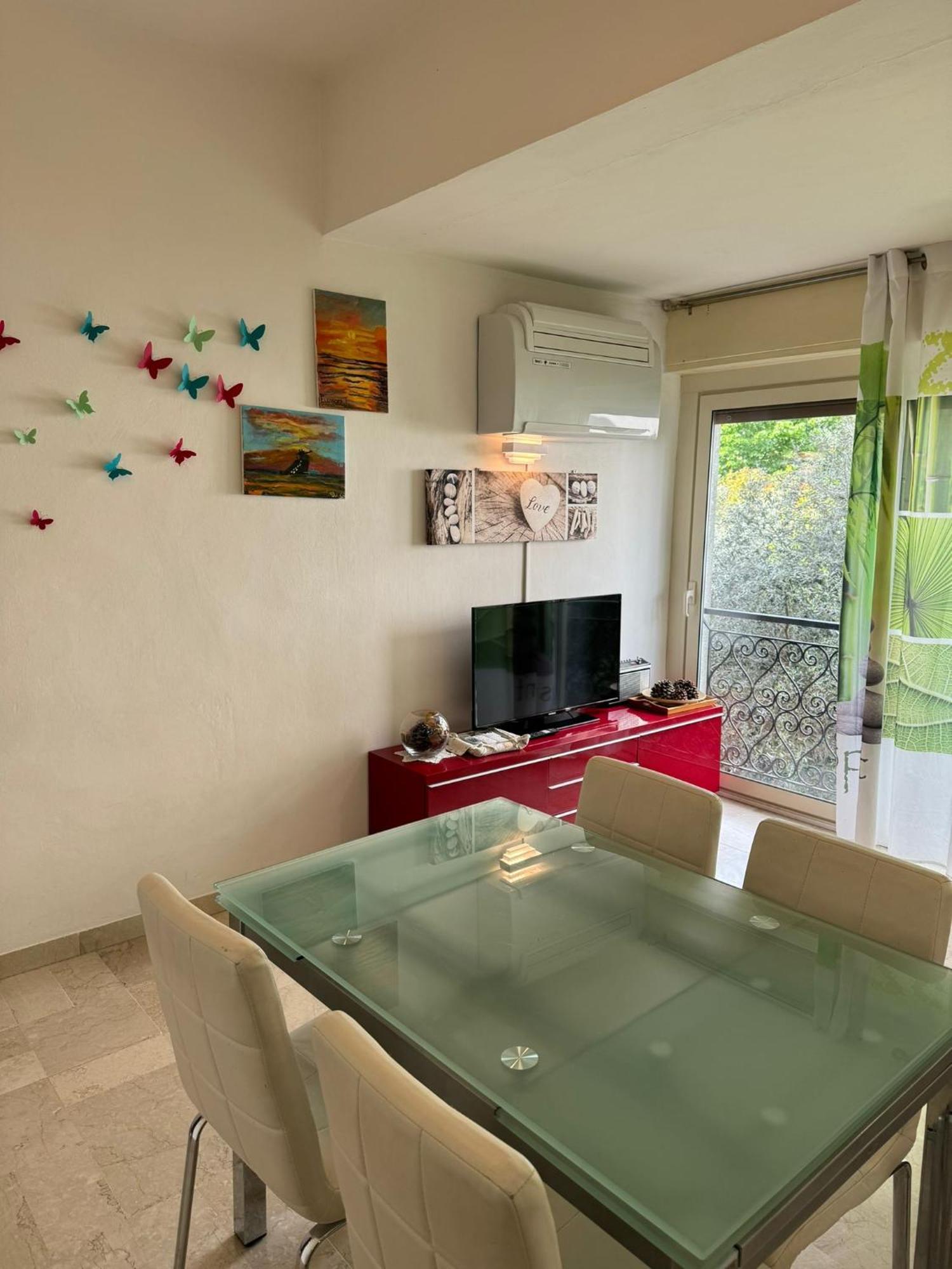 Appartamento Lido 'With Parking Space Included' Toscolano Maderno Luaran gambar