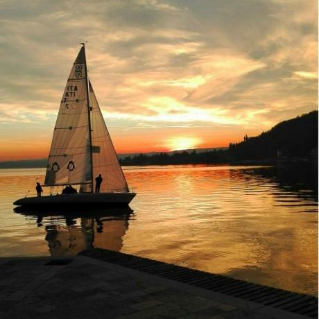 Appartamento Lido 'With Parking Space Included' Toscolano Maderno Luaran gambar